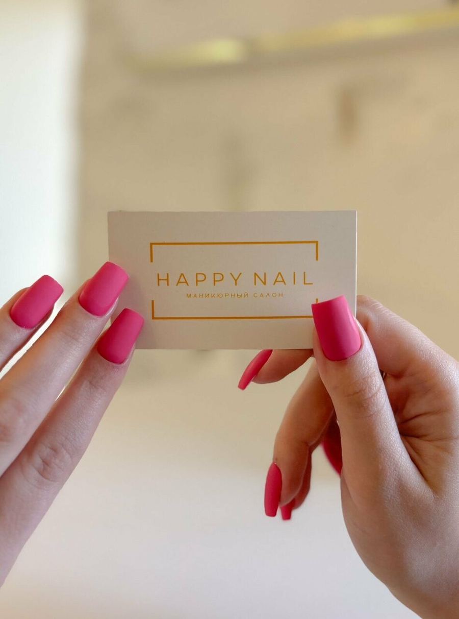 Интерьер студии Happy Nail