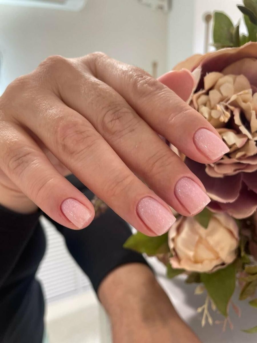 Интерьер студии Happy Nail